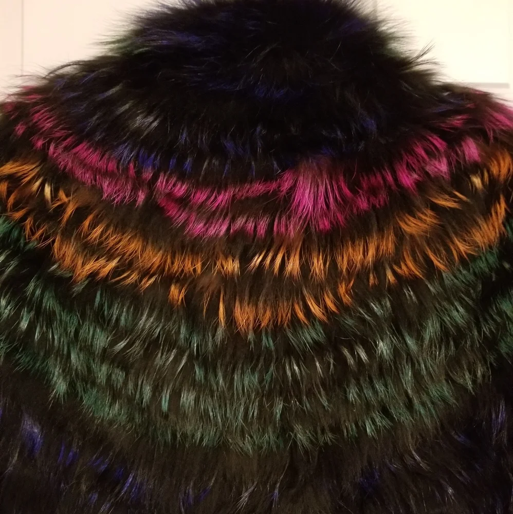 Fox Fur Cape Poncho Jacket - Picture 2 of 16